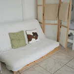 度假居 Rocky House 埃弗勒莫纳斯