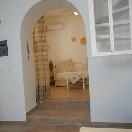 Rocky House Vakantiehuis Avlemonas